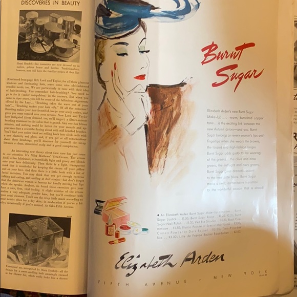 Rare 1939 VOGUE Magazine COCO CHANEL PARIS Opening ⭐️⭐️⭐️⭐️⭐️ - Picture 8 of 15